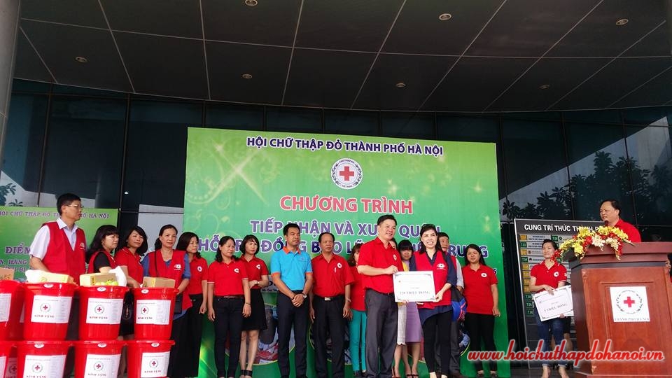 Hội Chữ thập đỏ thành phố Hà Nội  xuất quân hỗ trợ đồng bào các tỉnh miền Trung