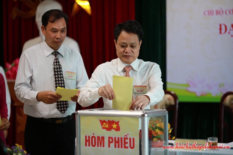 ĐH Chi bộ 4